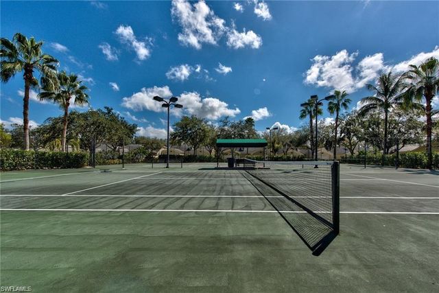 8207 Ibis Cove CIR Y, Naples, FL 34119