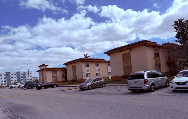 738 RIDENHOUR CIRCLE L, Orlando, FL 32809