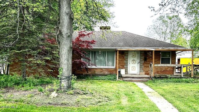 1009 Nela Parkway, Toledo, OH 43615