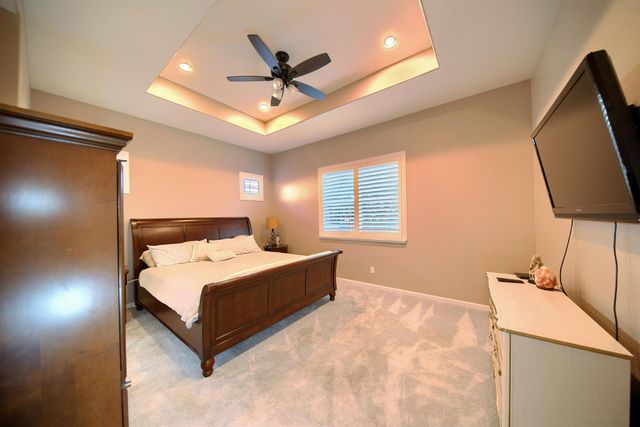 561 Branding Iron St, Oakdale, CA 95361