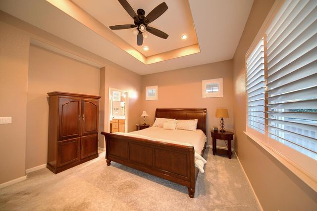 561 Branding Iron St, Oakdale, CA 95361