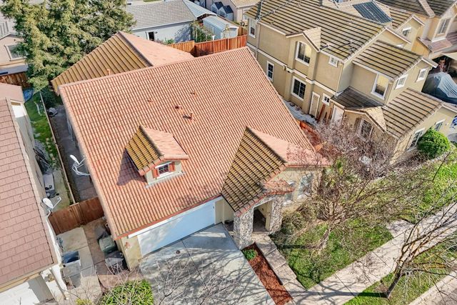 561 Branding Iron St, Oakdale, CA 95361