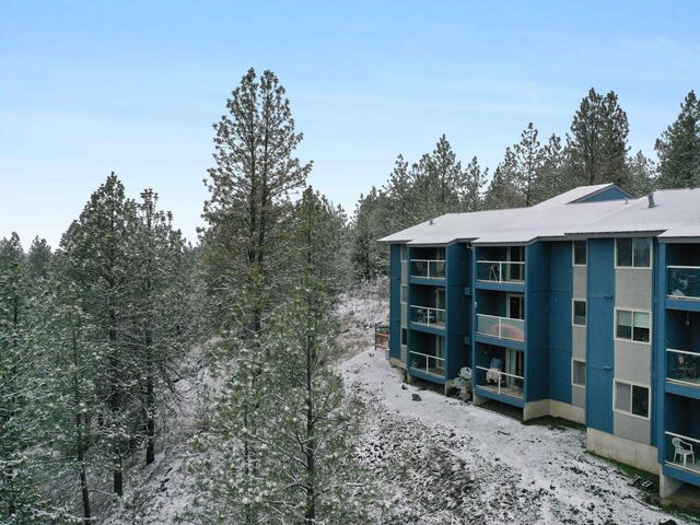 1823 W Northridge Ct, Spokane, WA 99208