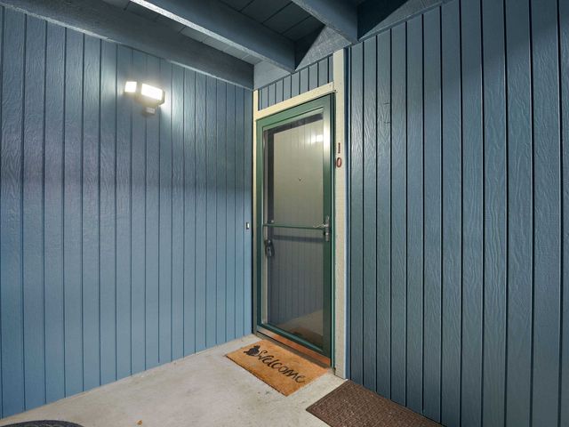 1823 W Northridge Ct, Spokane, WA 99208