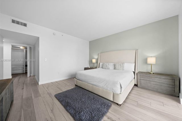 2600 E Hallandale Beach Blvd T3001, Hallandale Beach, FL 33009