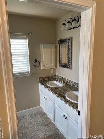 106 RETAMA RD, Boerne, TX 78006