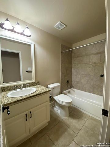 106 RETAMA RD, Boerne, TX 78006