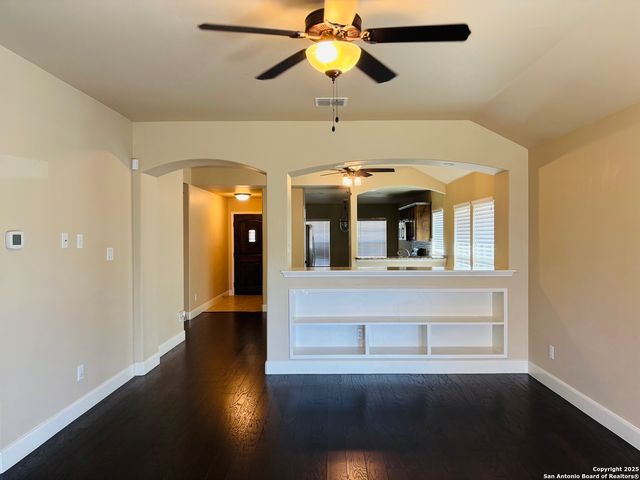 106 RETAMA RD, Boerne, TX 78006