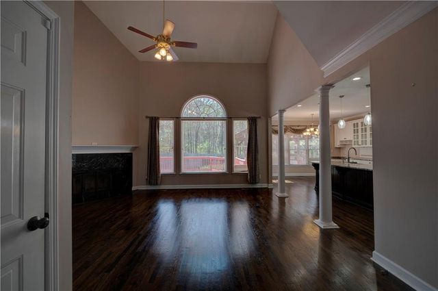 3609 Lakeside Pointe NW, Kennesaw, GA 30144