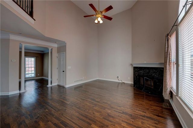 3609 Lakeside Pointe NW, Kennesaw, GA 30144