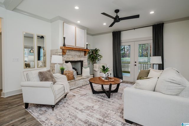 6714 MOSSY OAK COVE, Trussville, AL 35173