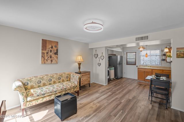 346 S Paseo Aguila Unit C, Green Valley, AZ 85614