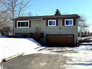 1634 Rasho, Traverse City, MI 49686