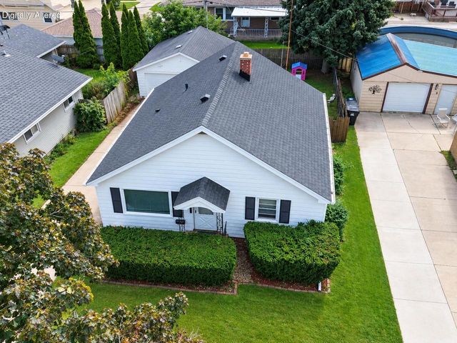 1425 south STREET, Racine, WI 53402