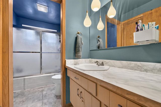 1425 south STREET, Racine, WI 53402