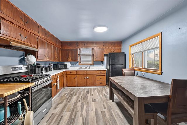 1425 south STREET, Racine, WI 53402