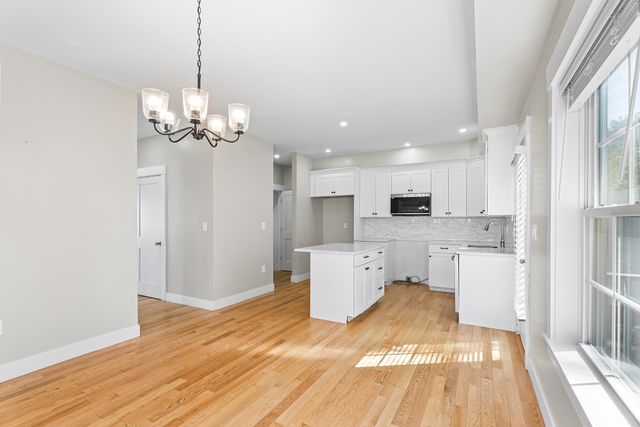 30 Valmor St, Worcester, MA 01604