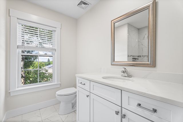 30 Valmor St, Worcester, MA 01604