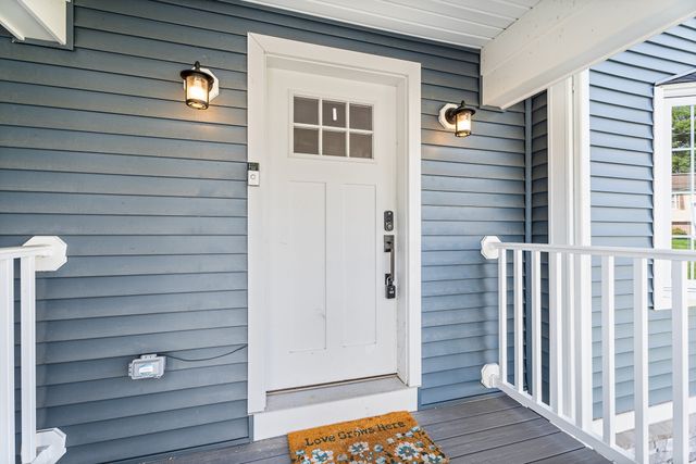 30 Valmor St, Worcester, MA 01604