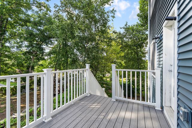 30 Valmor St, Worcester, MA 01604