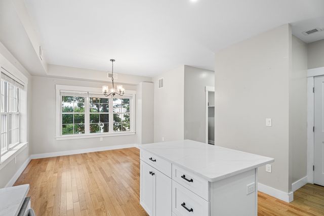 30 Valmor St, Worcester, MA 01604