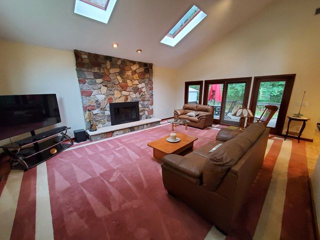 591 HAWTHORNE Drive, Fairview, PA 16415