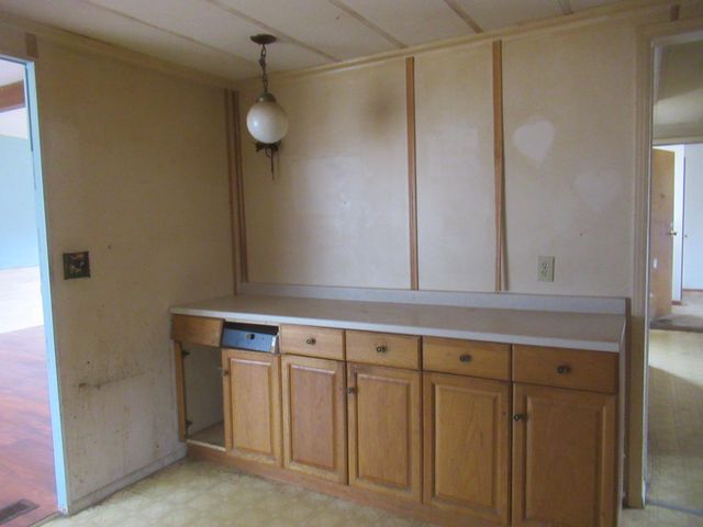 140 Rabbit Run Road, Clintondale, NY 12515