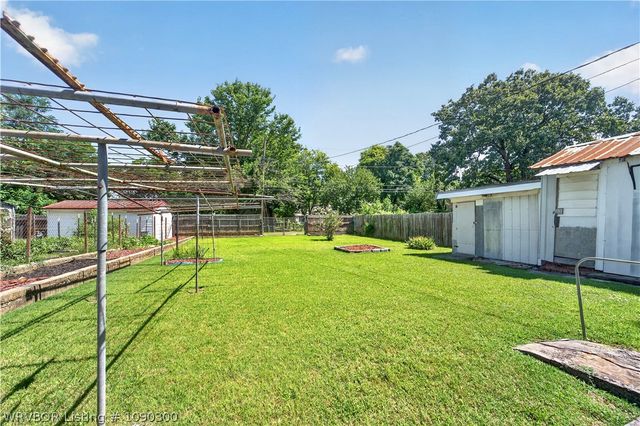 1801 S R Street, Fort Smith, AR 72901