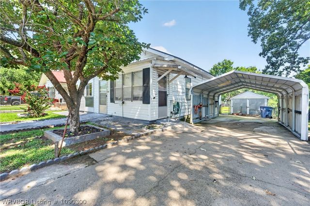 1801 S R Street, Fort Smith, AR 72901