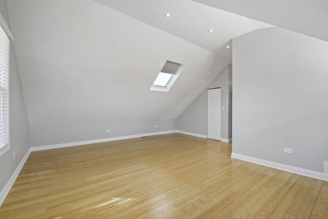 5635 W Patterson Avenue, Chicago, IL 60634