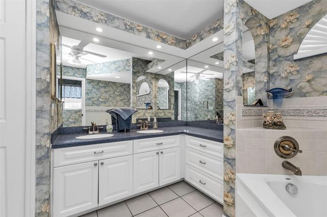 2153 ONONDAGA LANE, Punta Gorda, FL 33983