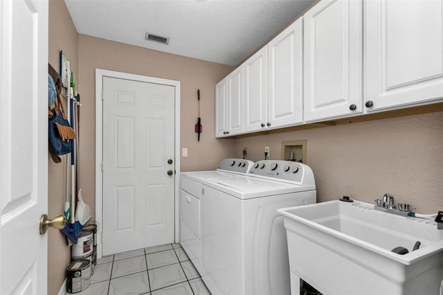 2153 ONONDAGA LANE, Punta Gorda, FL 33983