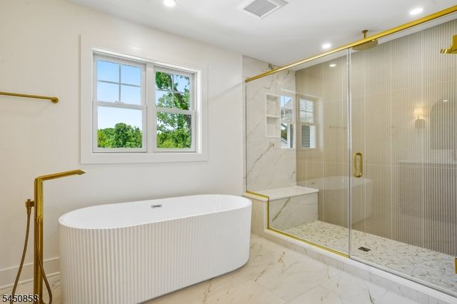 8 Pine Tree Ter, Madison Boro, NJ 07940