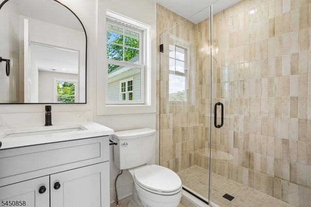 8 Pine Tree Ter, Madison Boro, NJ 07940
