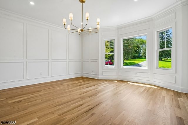 8 Pine Tree Ter, Madison Boro, NJ 07940