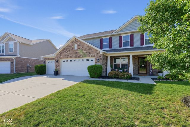 3394 S Bennett Drive, New Palestine, IN 46163