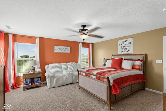 3394 S Bennett Drive, New Palestine, IN 46163