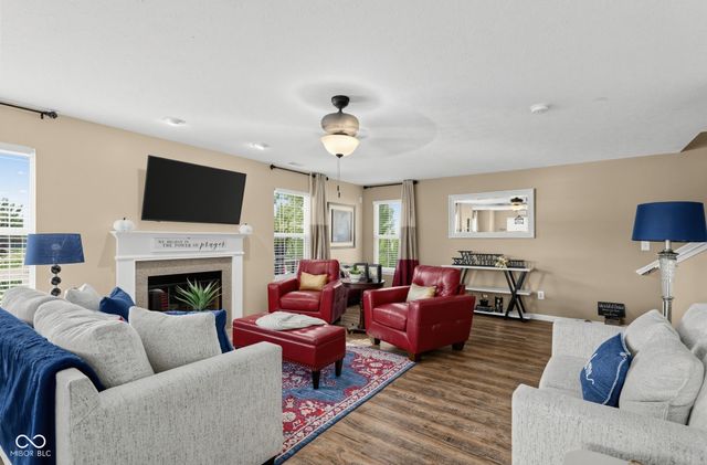3394 S Bennett Drive, New Palestine, IN 46163