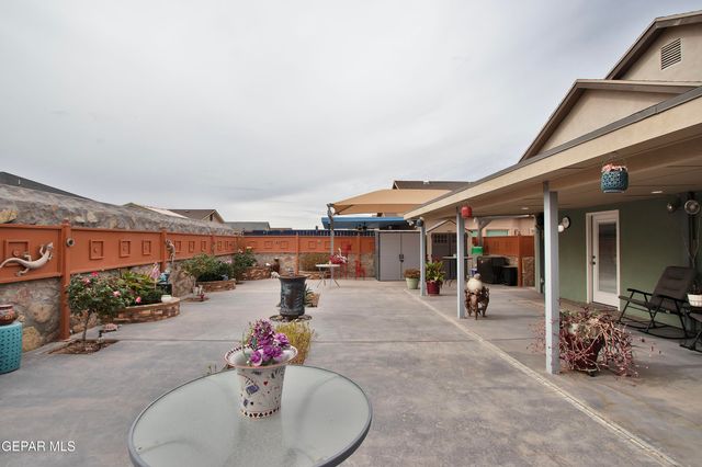 14244 Charles Pollock Avenue, El Paso, TX 79938