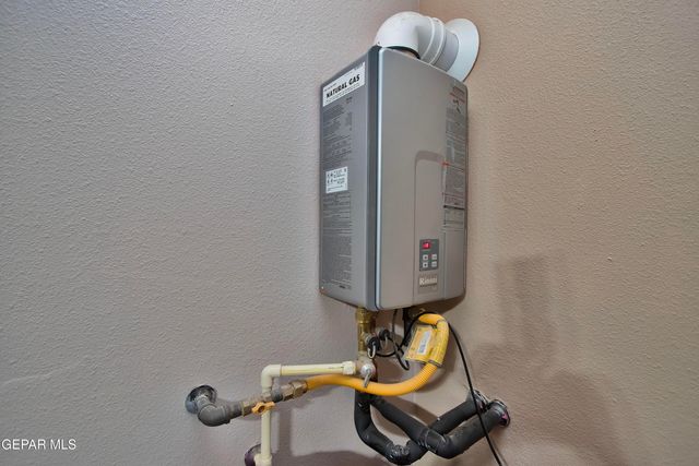 14244 Charles Pollock Avenue, El Paso, TX 79938