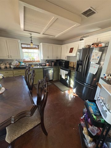 130 Private Road 5793b, Groesbeck, TX 76642