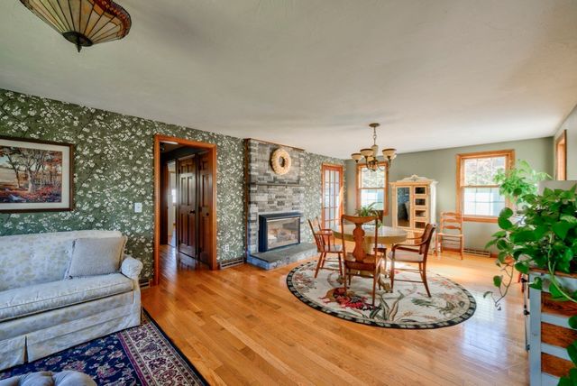 55 Mellen St, Brockton, MA 02301
