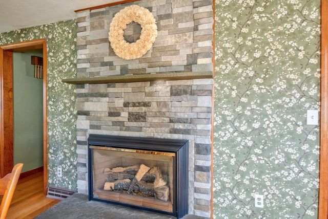 55 Mellen St, Brockton, MA 02301