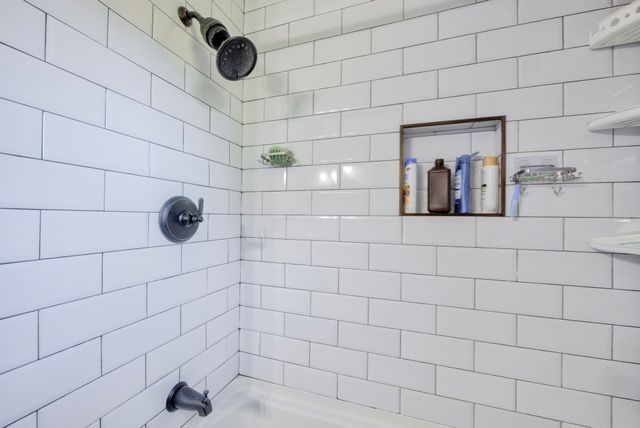 55 Mellen St, Brockton, MA 02301