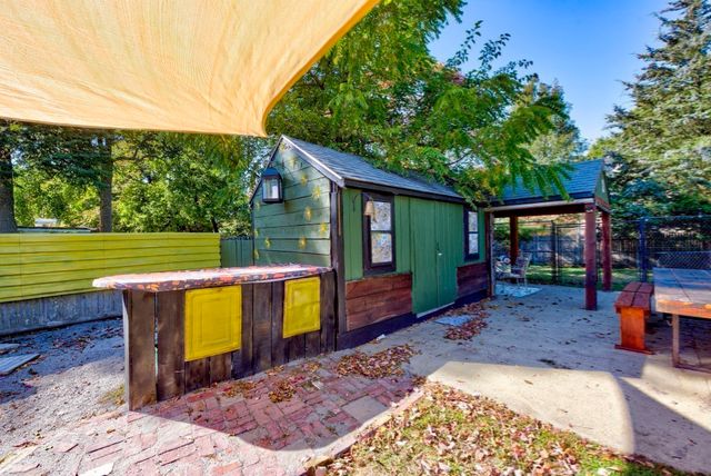 55 Mellen St, Brockton, MA 02301