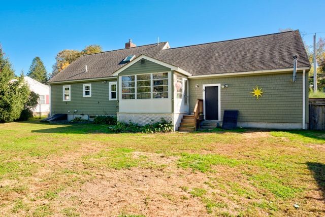 55 Mellen St, Brockton, MA 02301