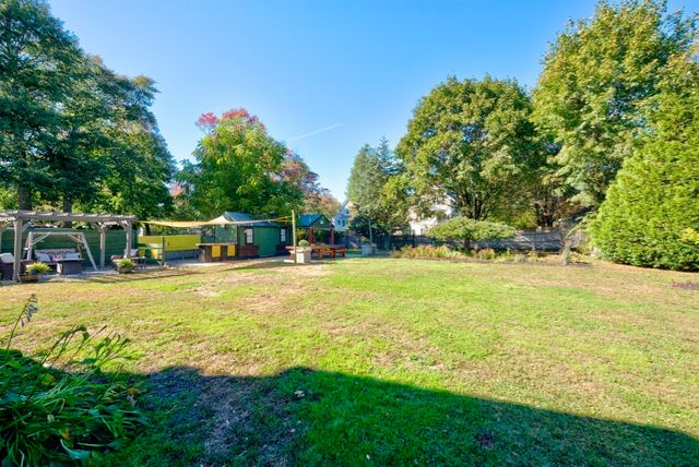55 Mellen St, Brockton, MA 02301