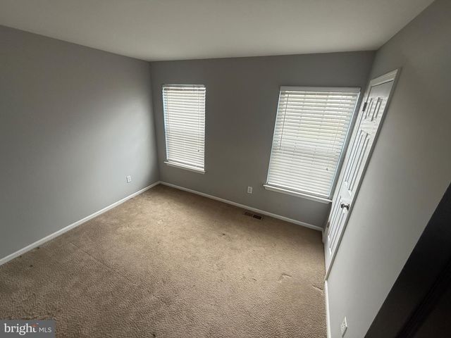 450 DORCHESTER LN, Perkasie, PA 18944