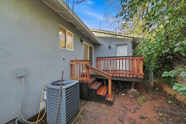 5038 Main Street, Shasta Lake, CA 96019