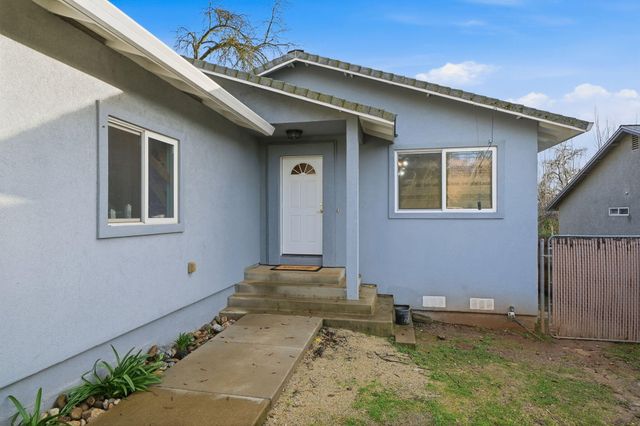 5038 Main Street, Shasta Lake, CA 96019